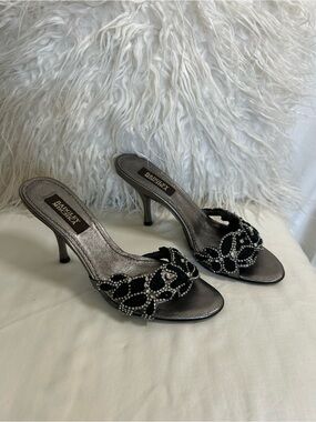Badgley Mischka Metallic Silver Crystal Embellished Black Velvet Slide Sandals
